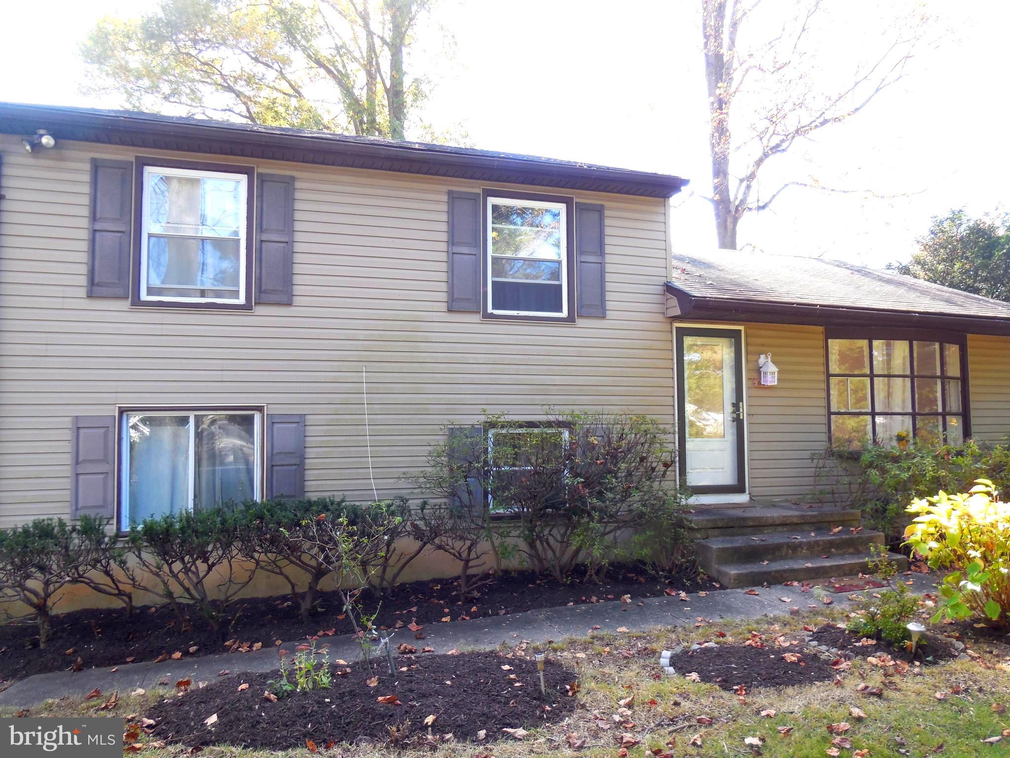 SUNNYBROOK FARMS - Residential