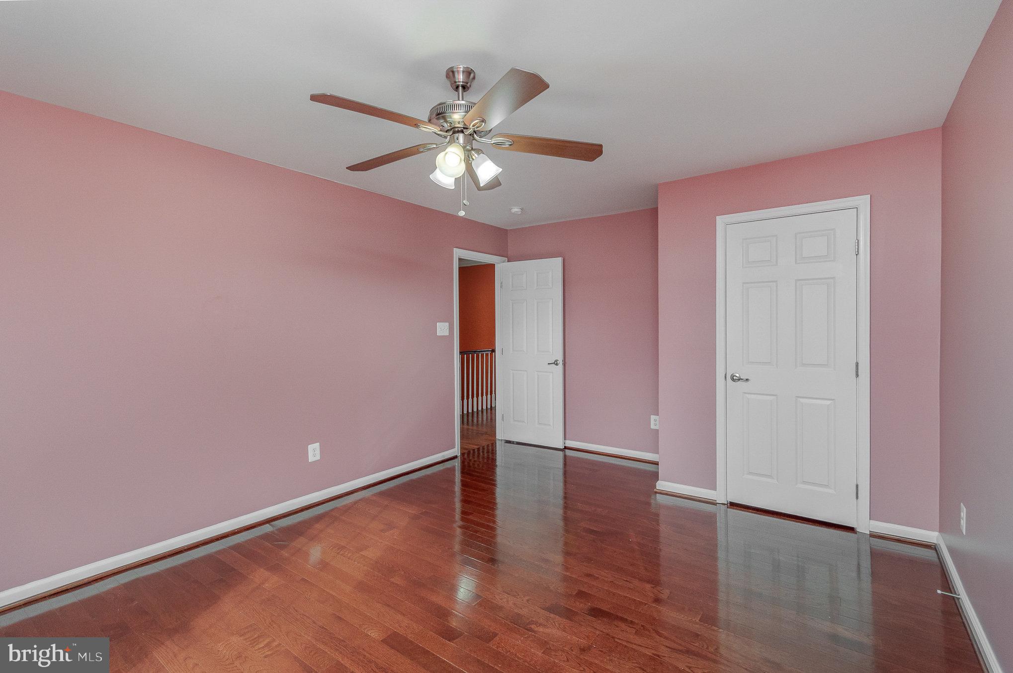 SOUTH RIDING - Residential Lease