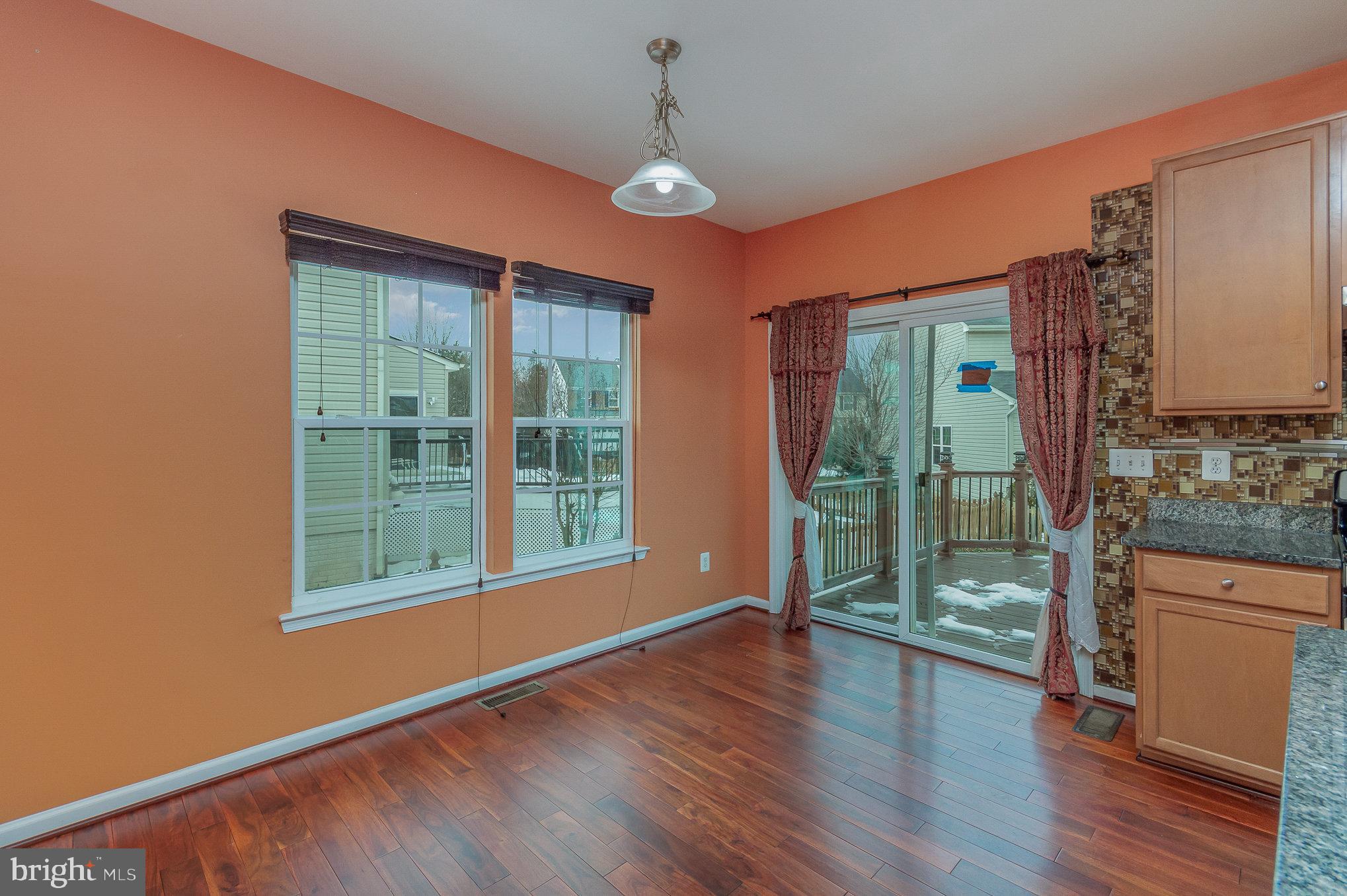 SOUTH RIDING - Residential Lease