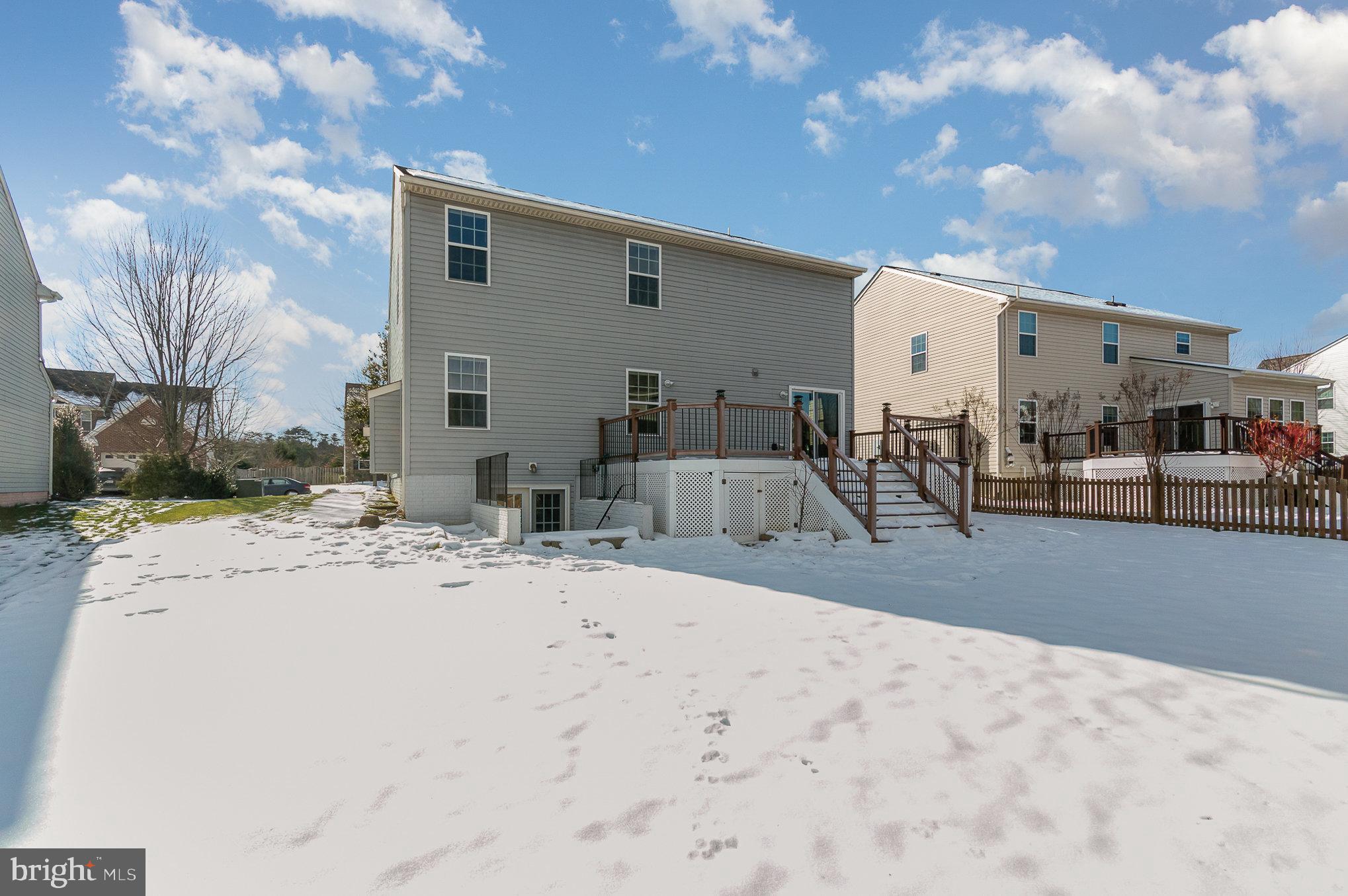 SOUTH RIDING - Residential Lease