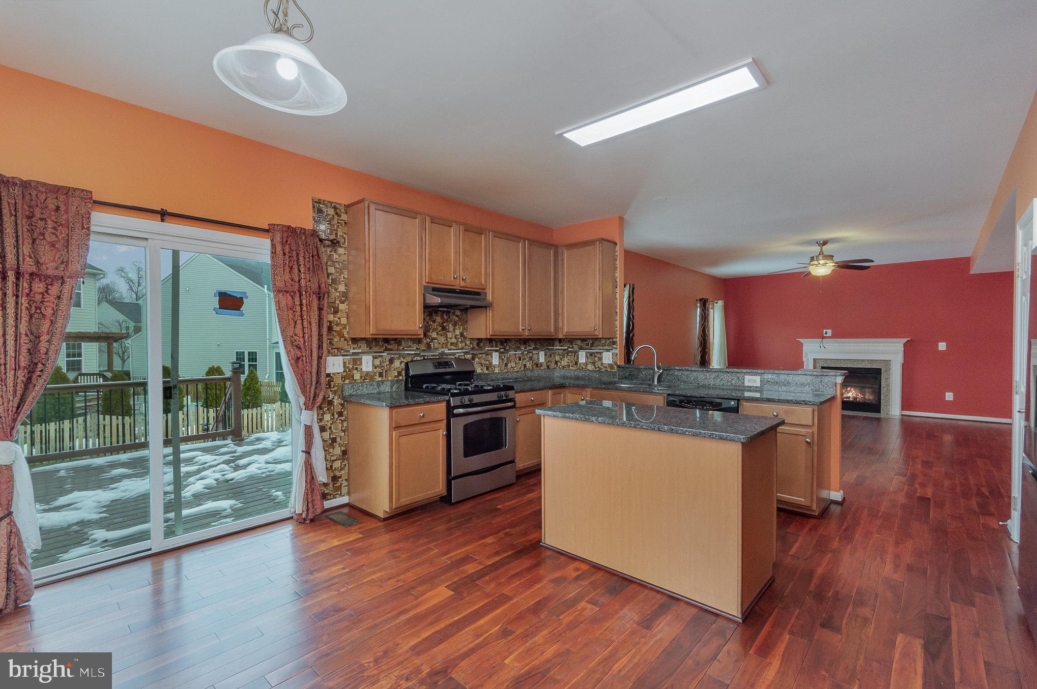 SOUTH RIDING - Residential Lease