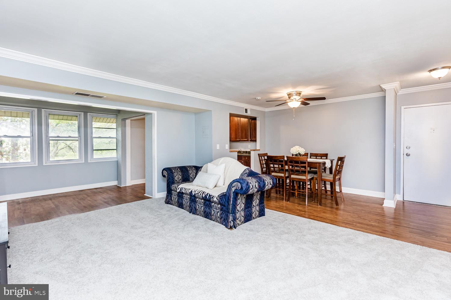 SHADOW OAKS - Residential