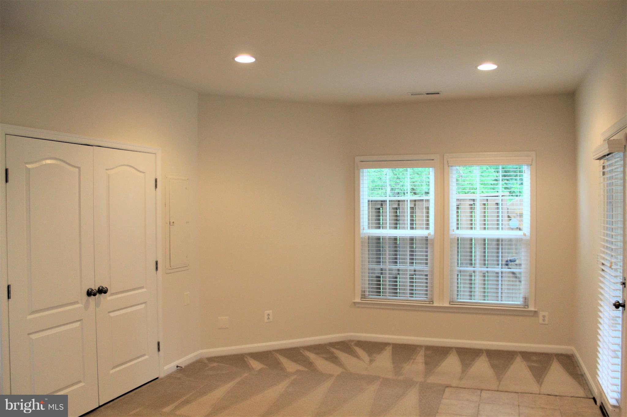 BRAMBLETON - Residential Lease