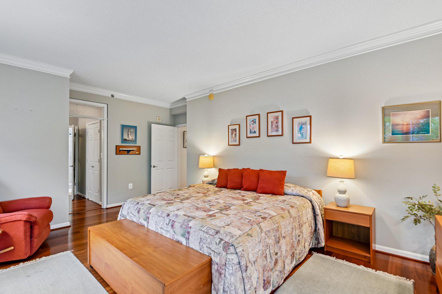 THE RESERVE AT HERITAGE HARBOUR - Residential