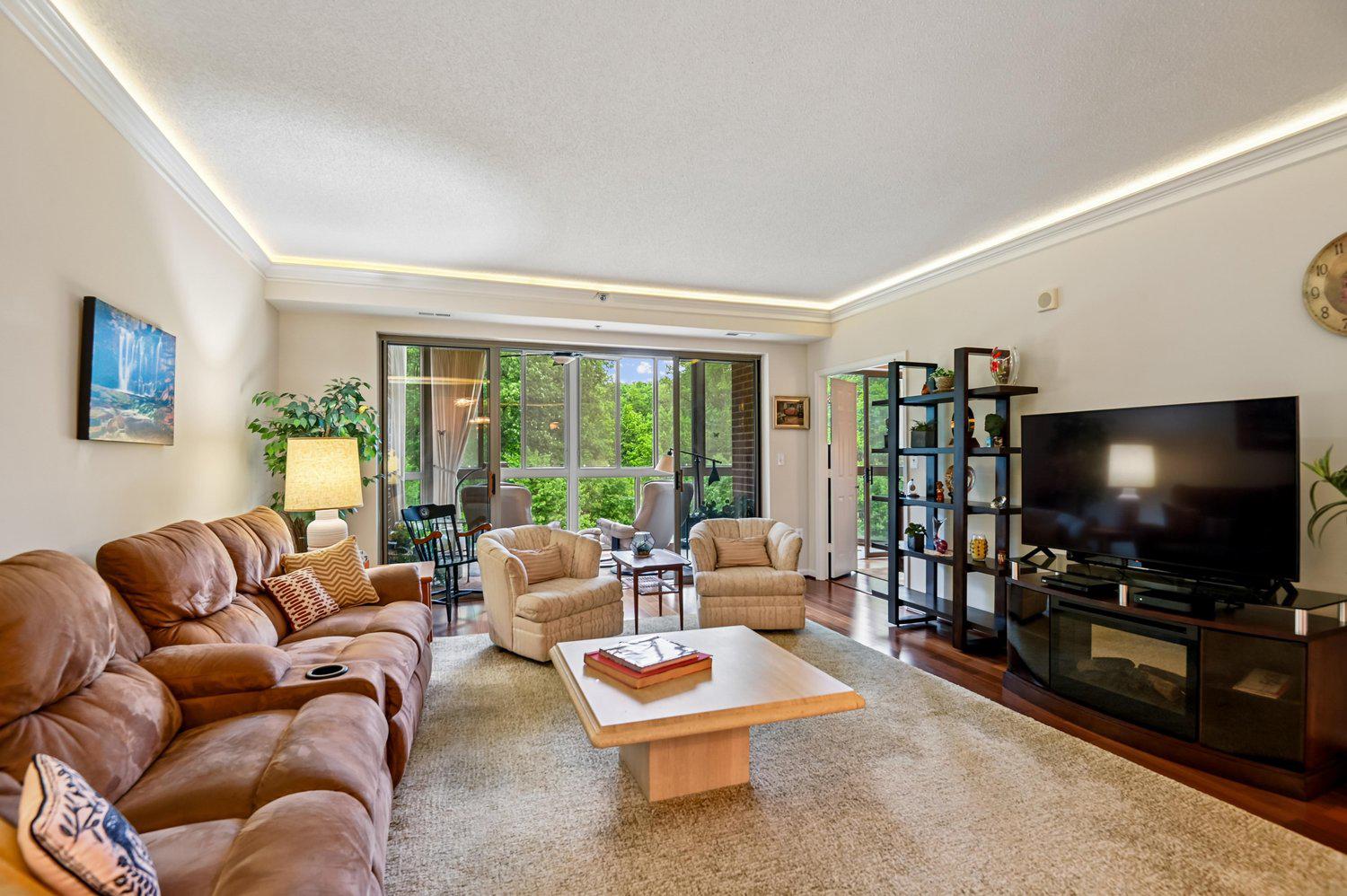 THE RESERVE AT HERITAGE HARBOUR - Residential