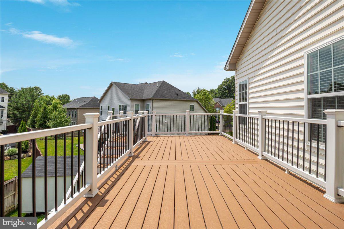 HICKORY FALLS - Residential