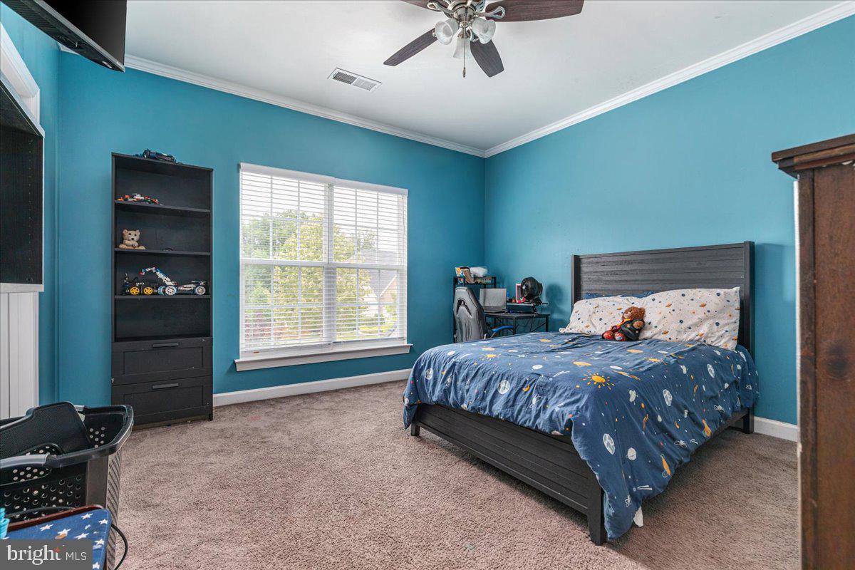 HICKORY FALLS - Residential