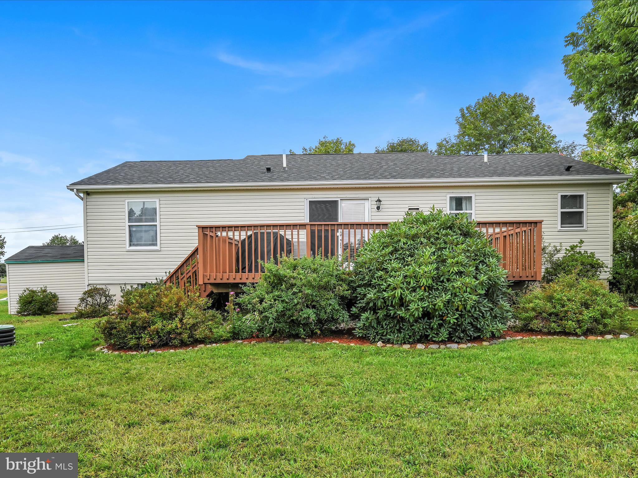 LAKE WYNONAH - Residential