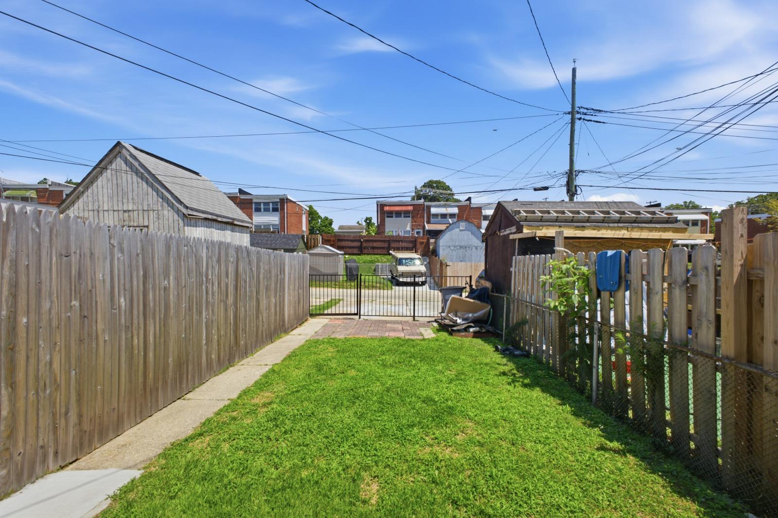 FRIENDSHIP GARDENS - Residential