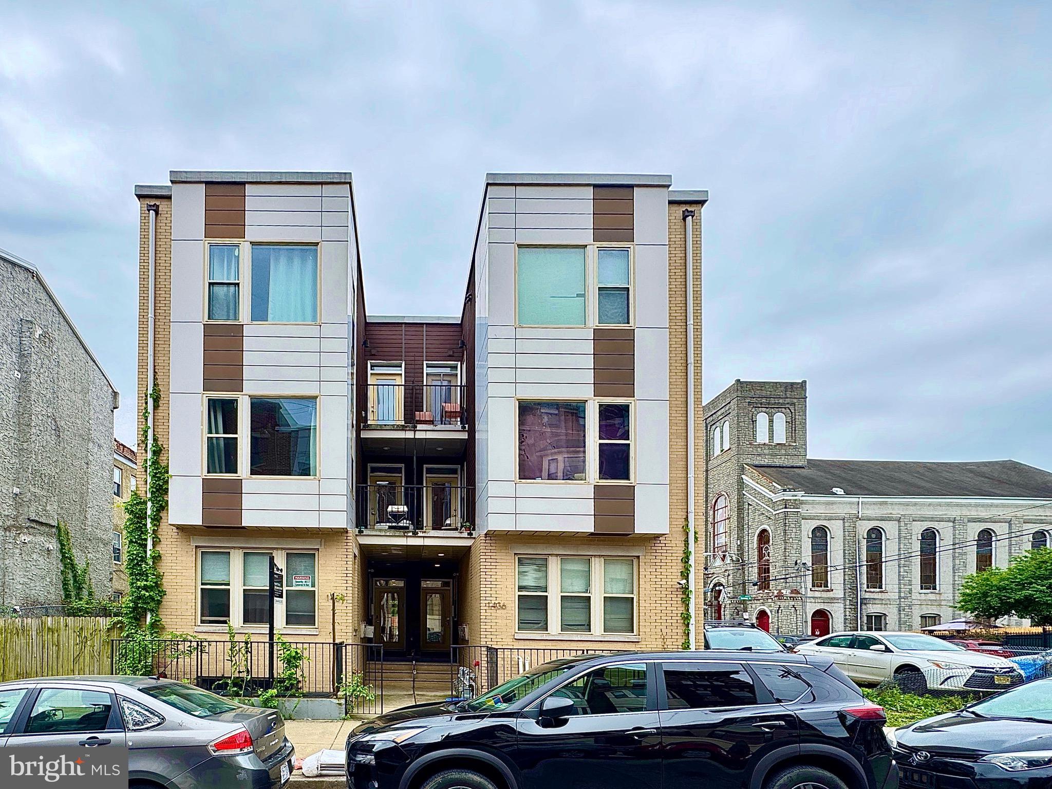 FAIRMOUNT - Commercial Sale