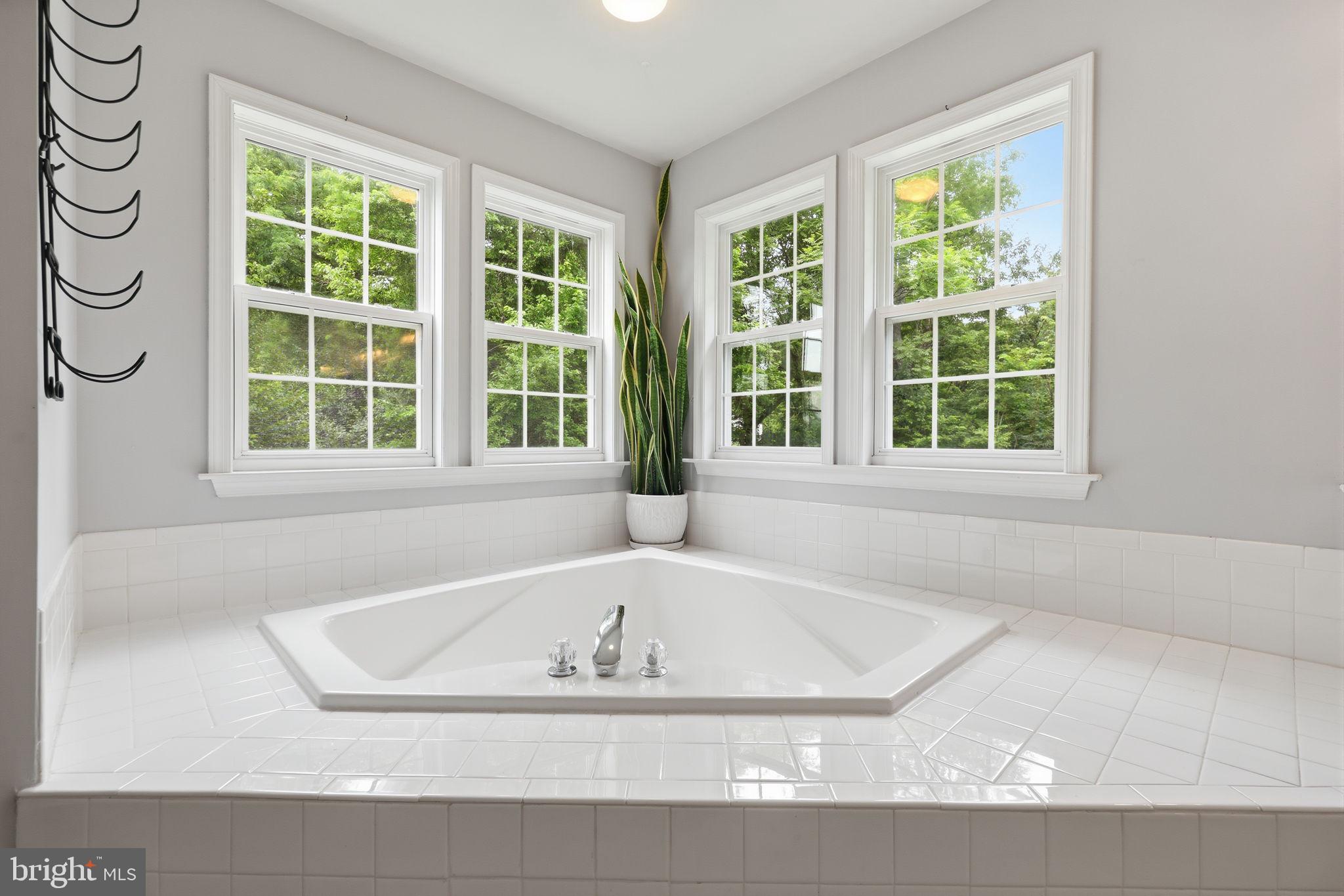 LOCUST HILL - Residential