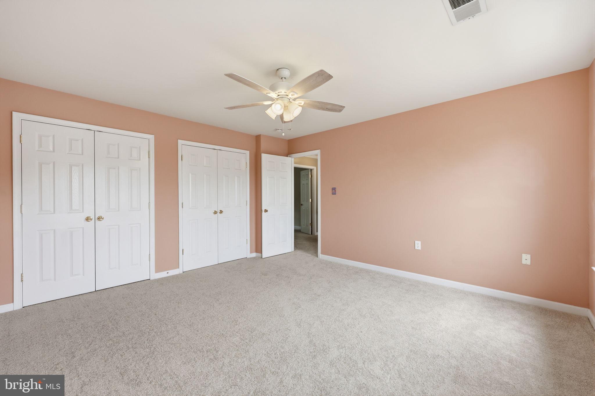 LOCUST HILL - Residential