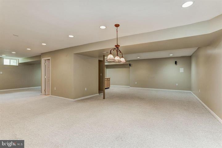 LOCUST HILL - Residential