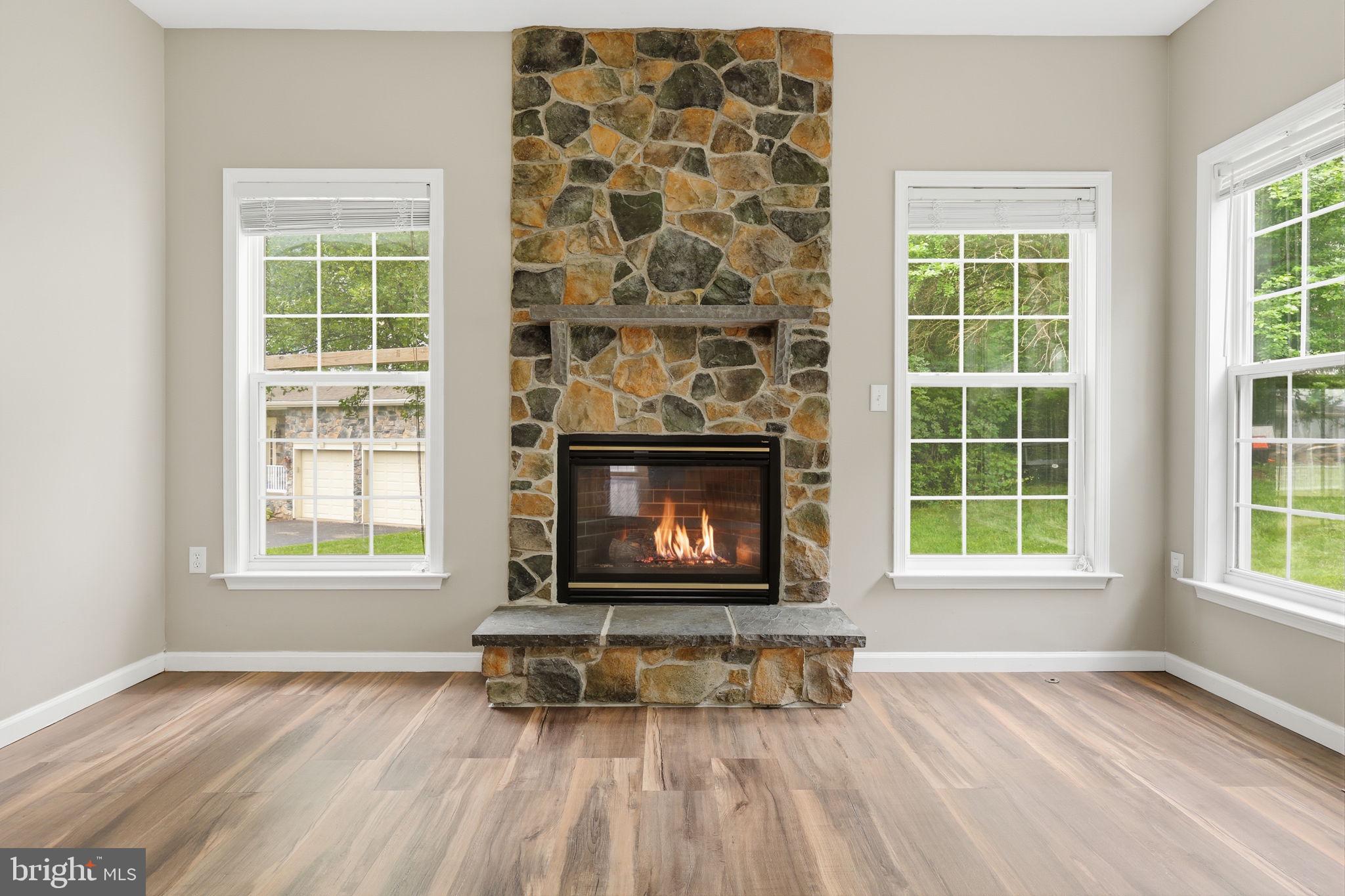 LOCUST HILL - Residential