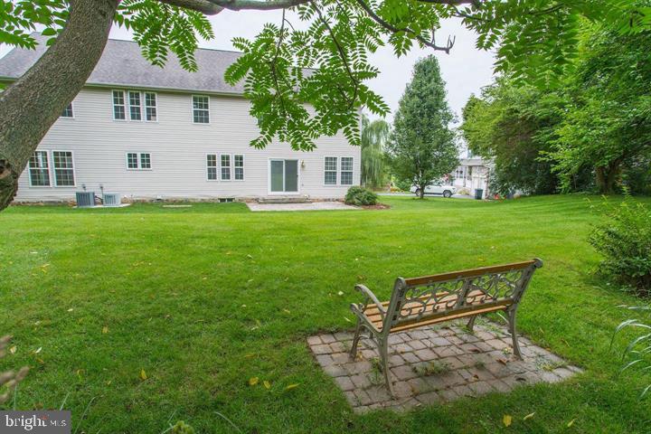 LOCUST HILL - Residential