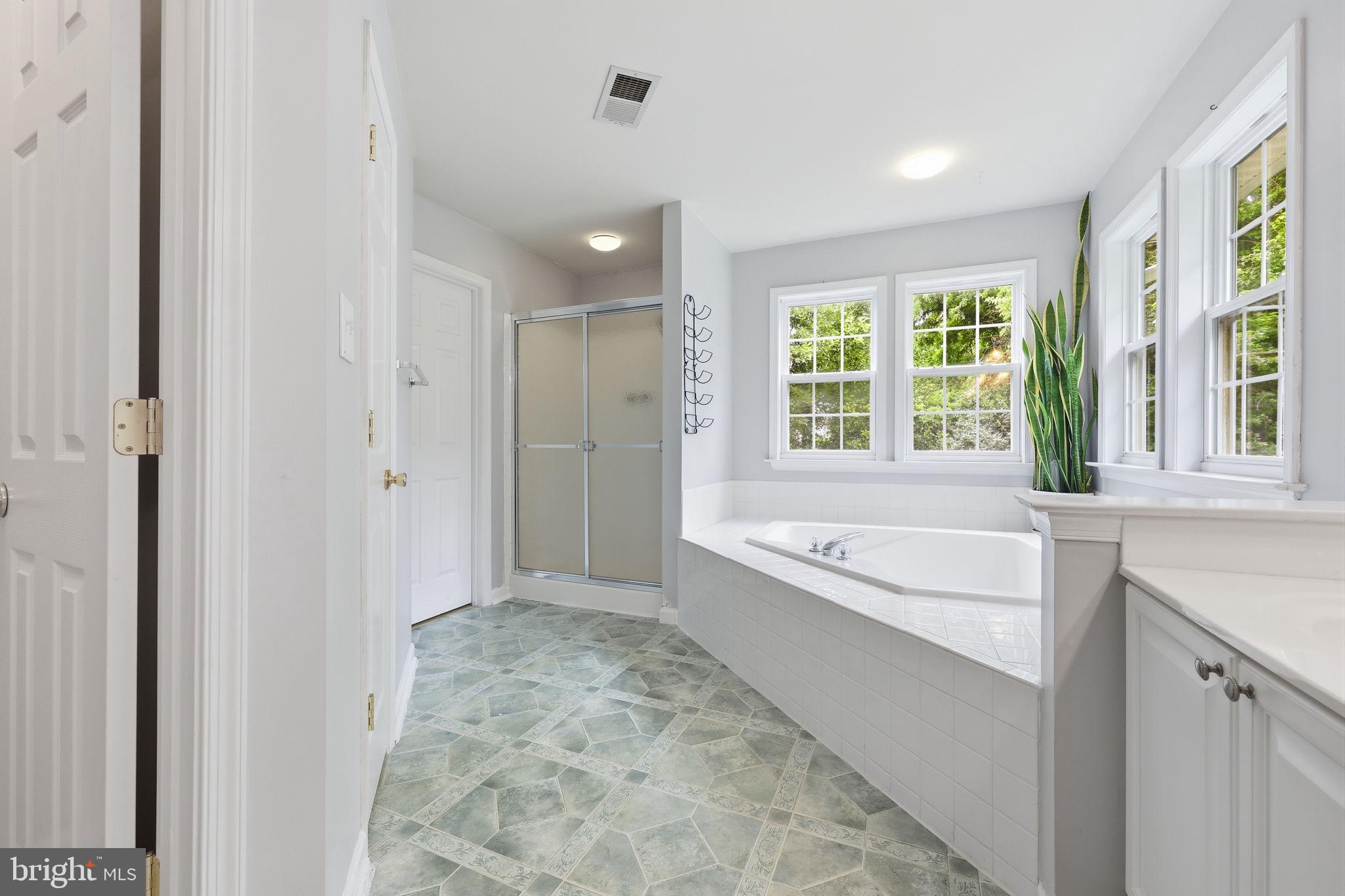 LOCUST HILL - Residential