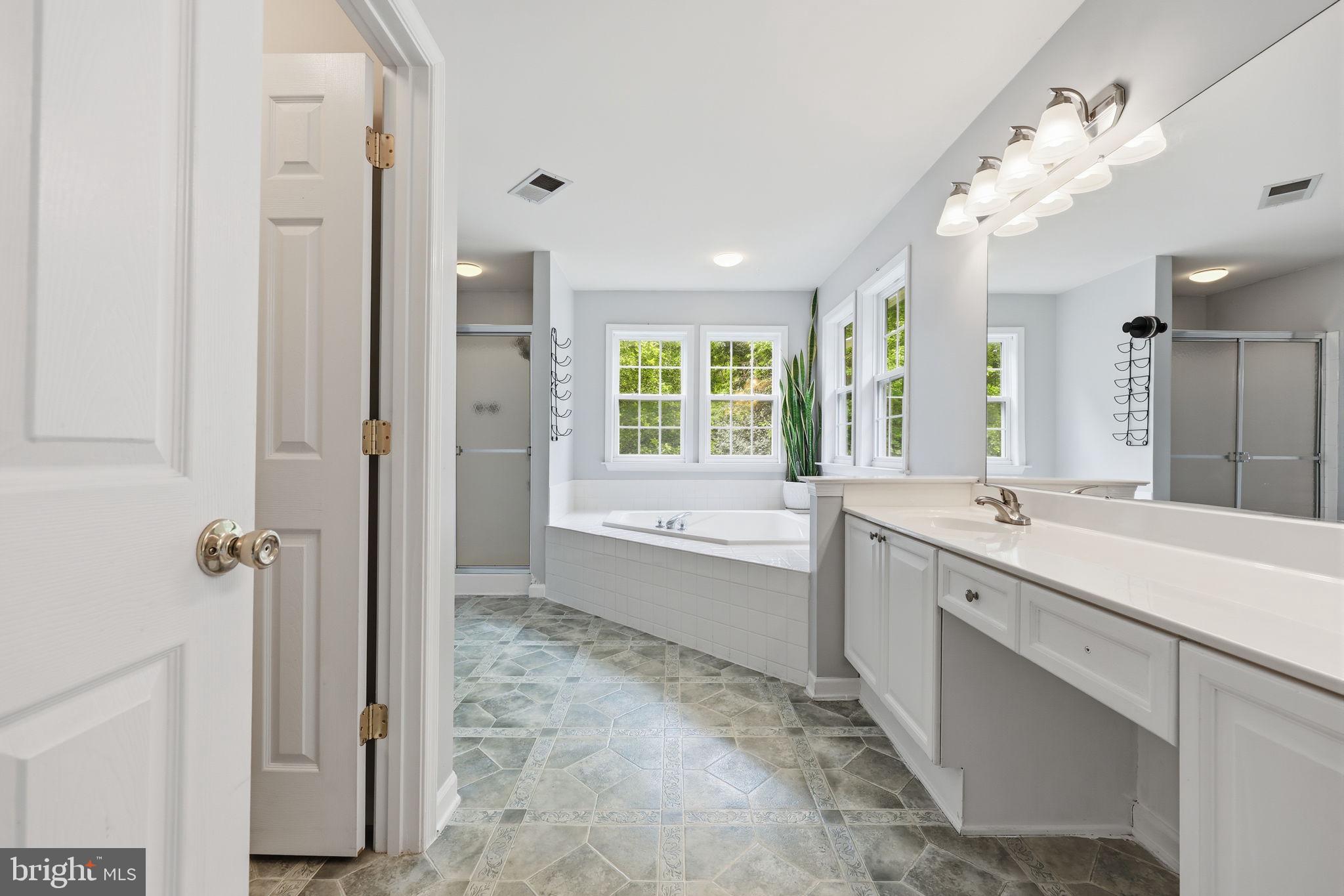 LOCUST HILL - Residential