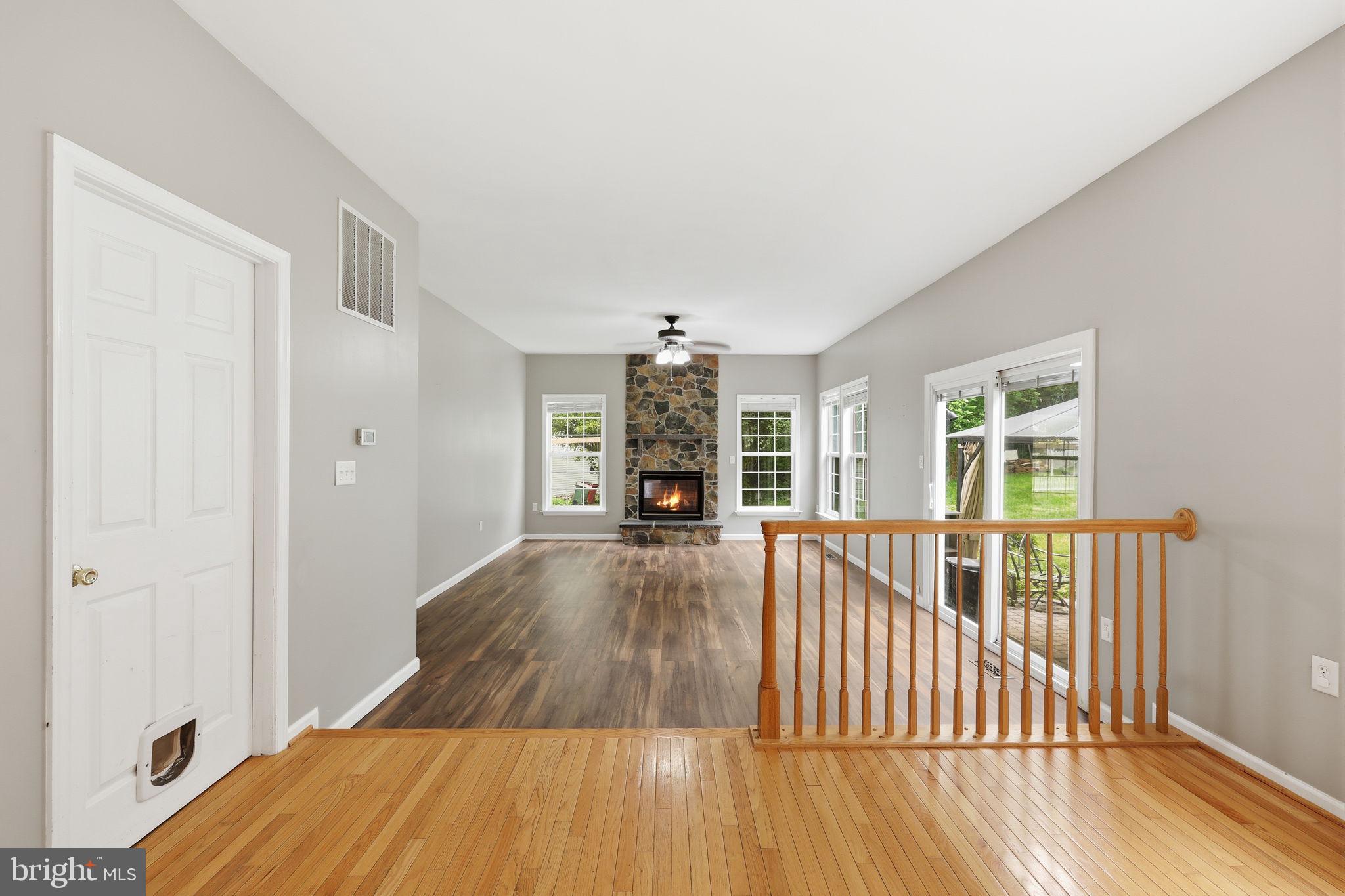 LOCUST HILL - Residential