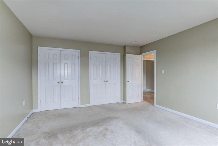 LOCUST HILL - Residential