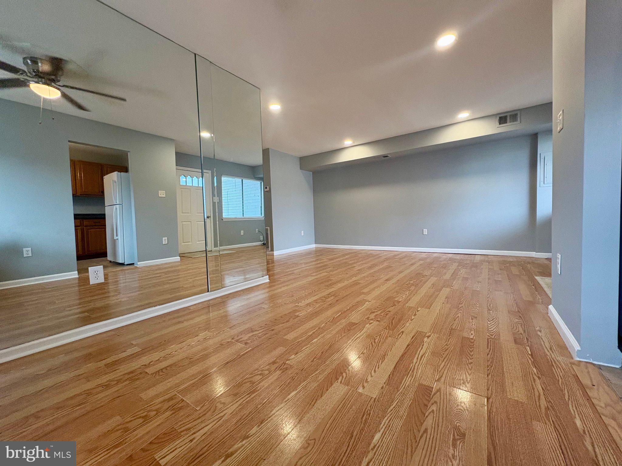 PINEWOOD PARK - Residential