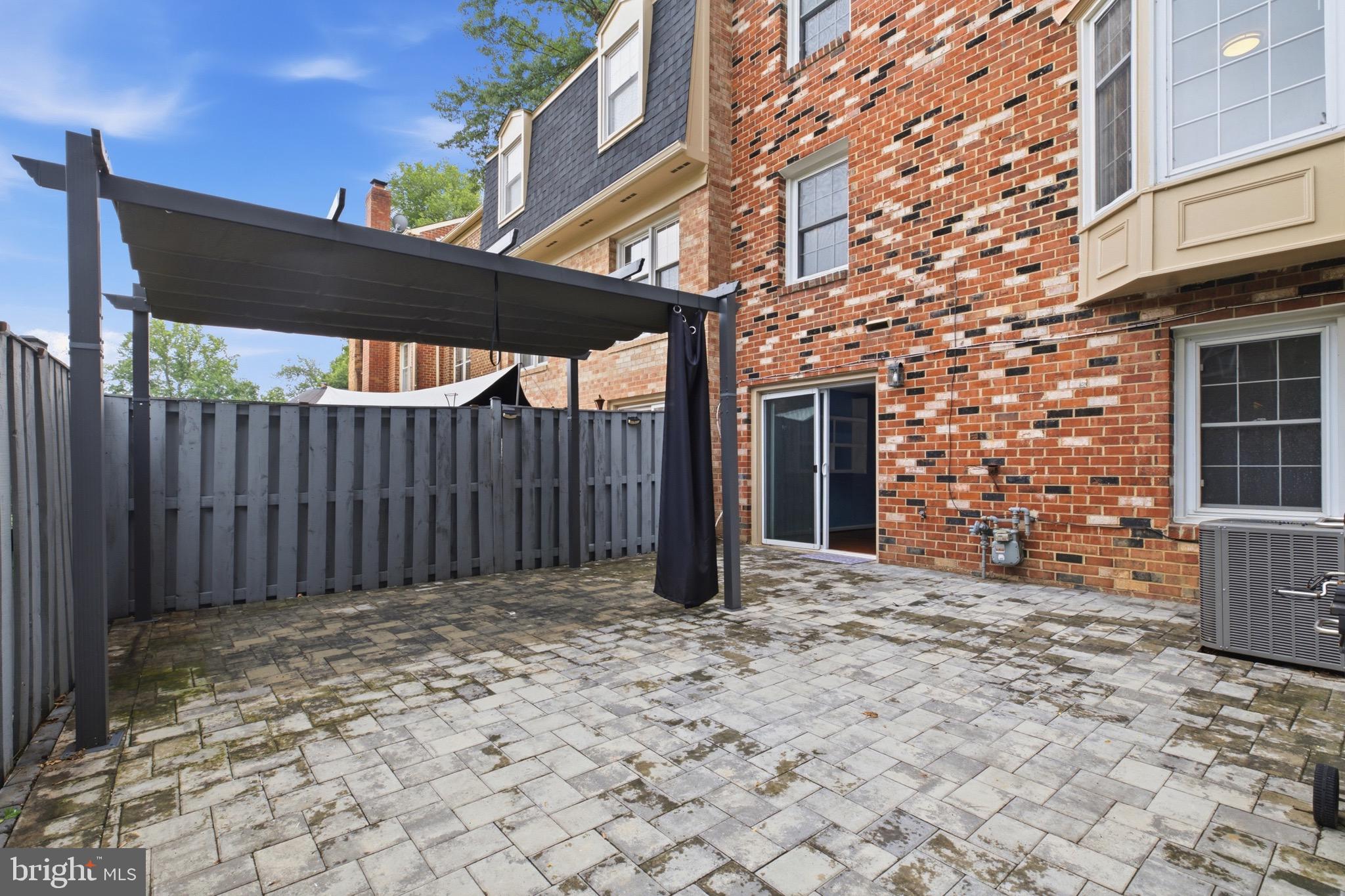 CAVALCADE - Residential