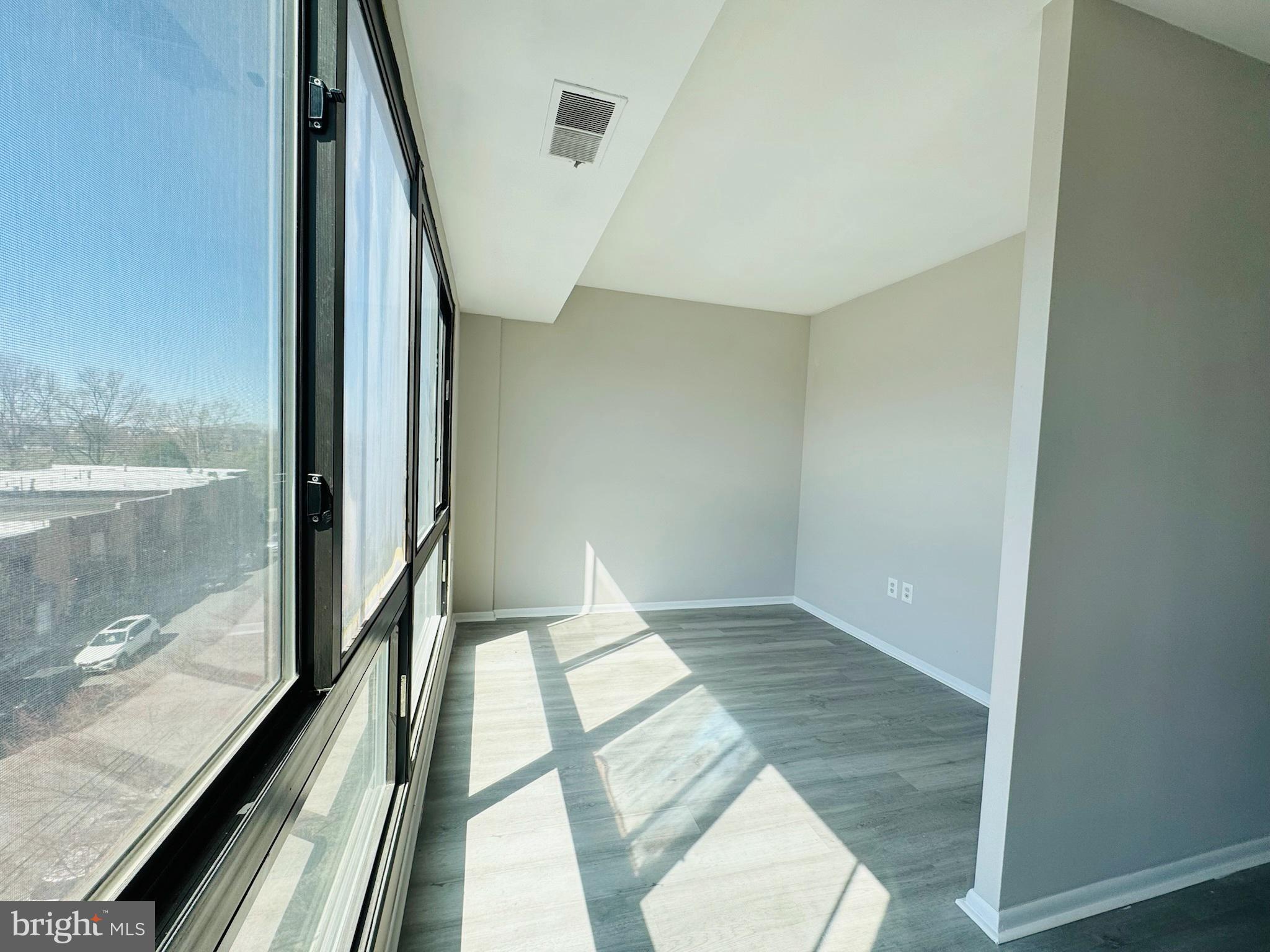BUSTLETON - Residential