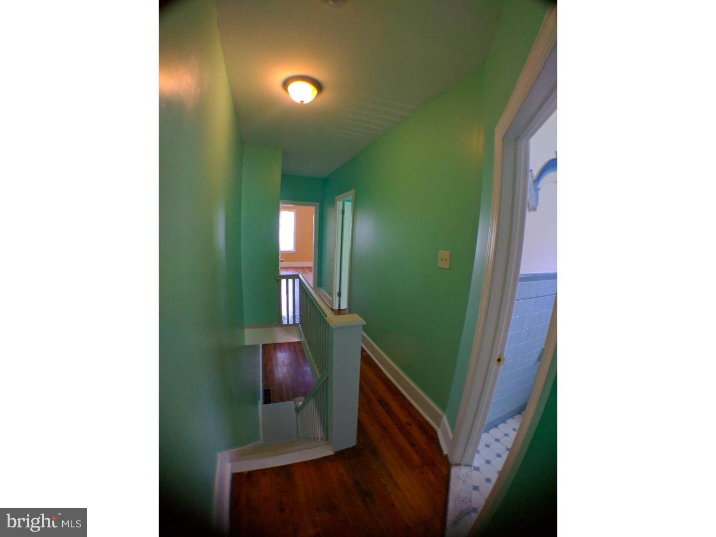 PORT RICHMOND - Residential Lease