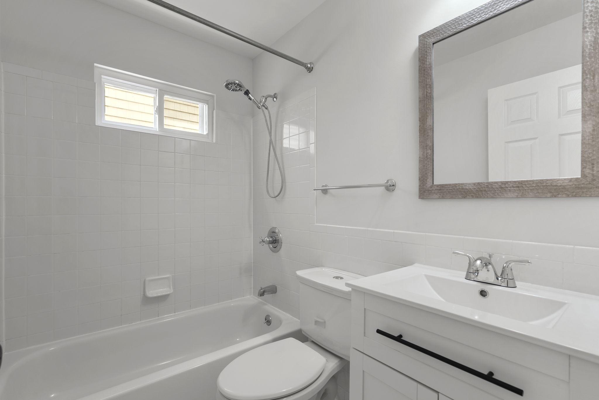 ROCKVILLE - Residential