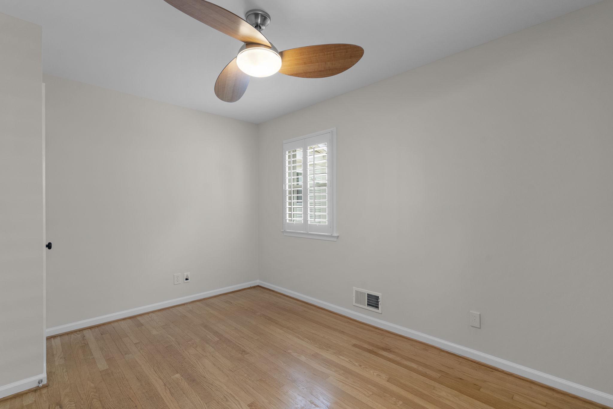 ROCKVILLE - Residential