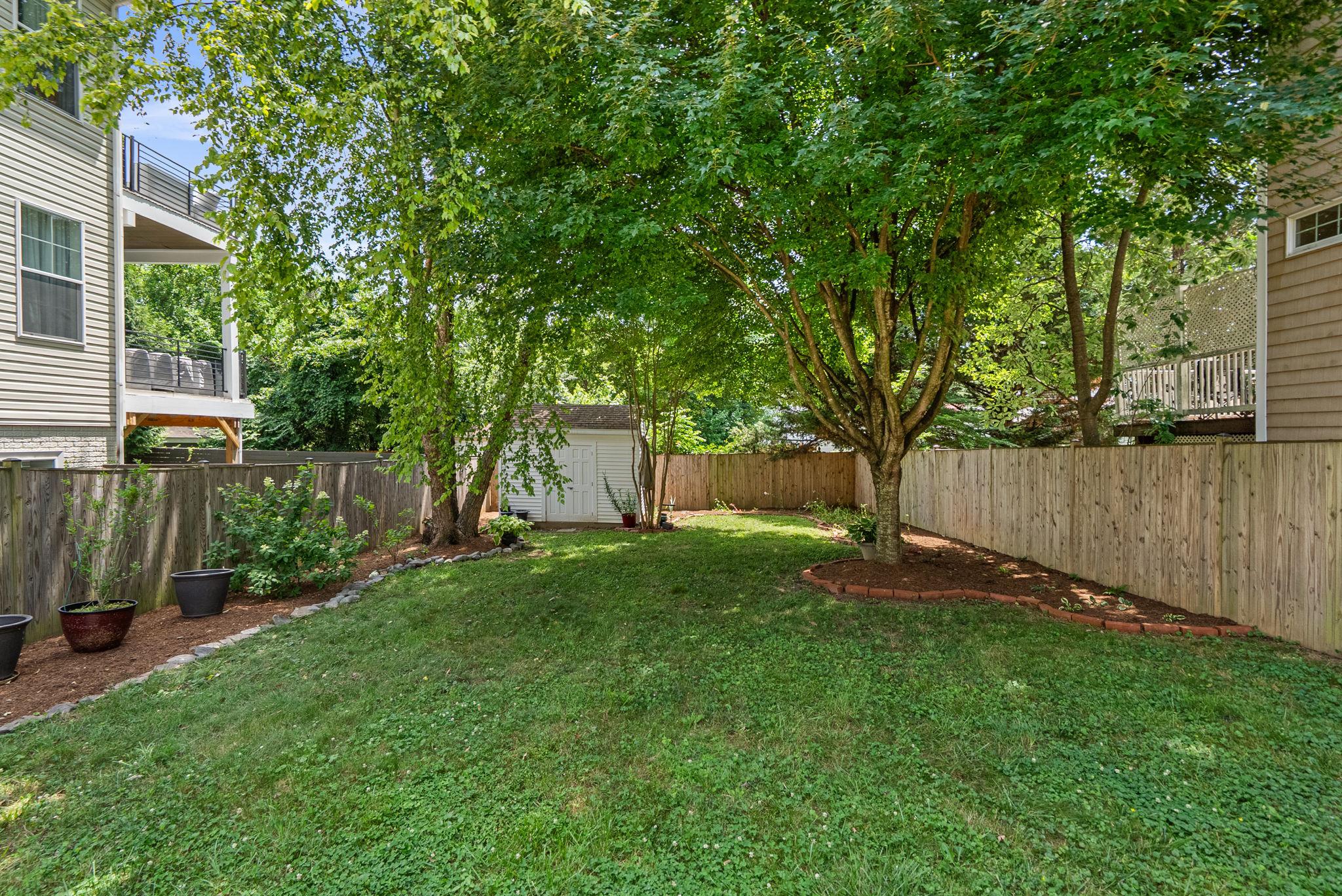 ROCKVILLE - Residential