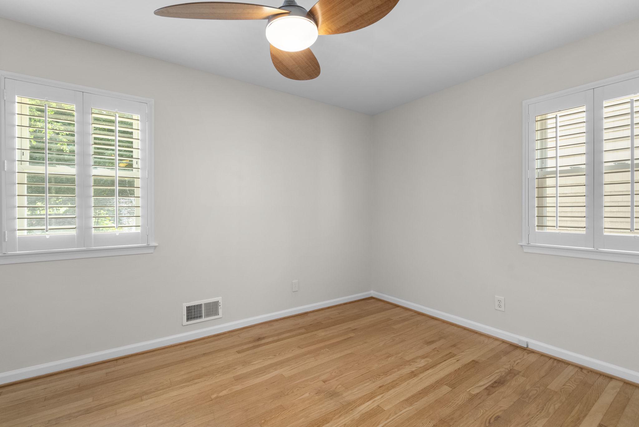 ROCKVILLE - Residential