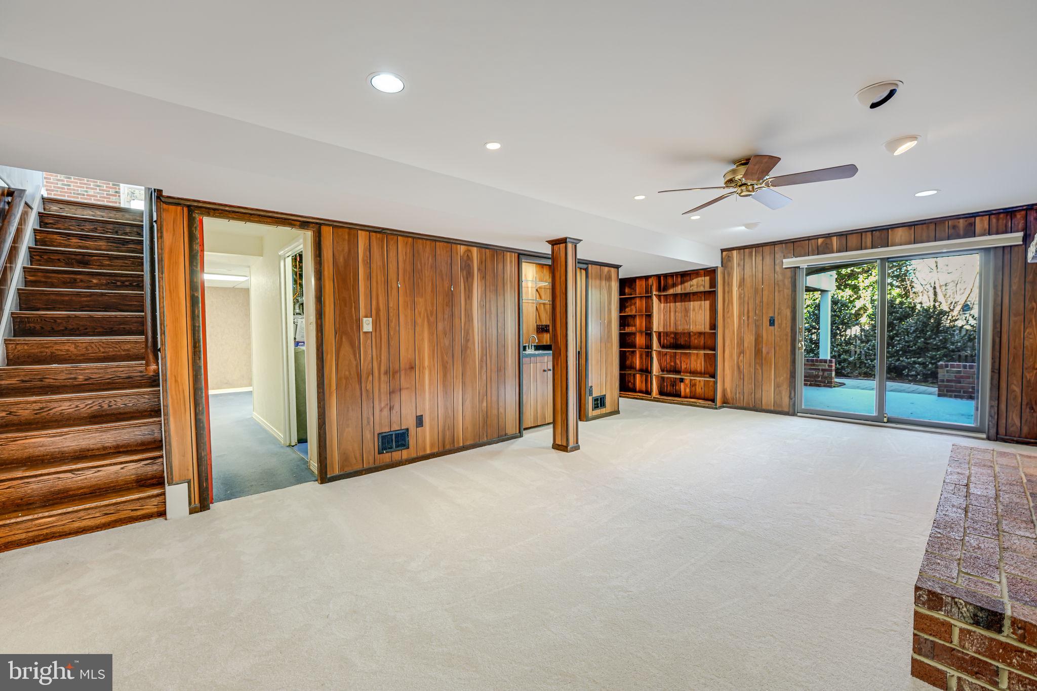 SOMERSET - Residential