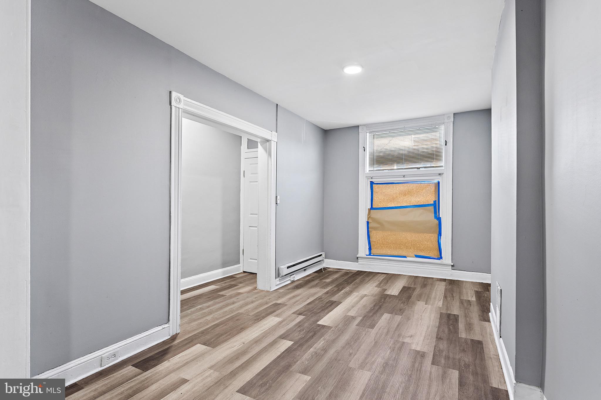 MADISON EASTEND - Residential