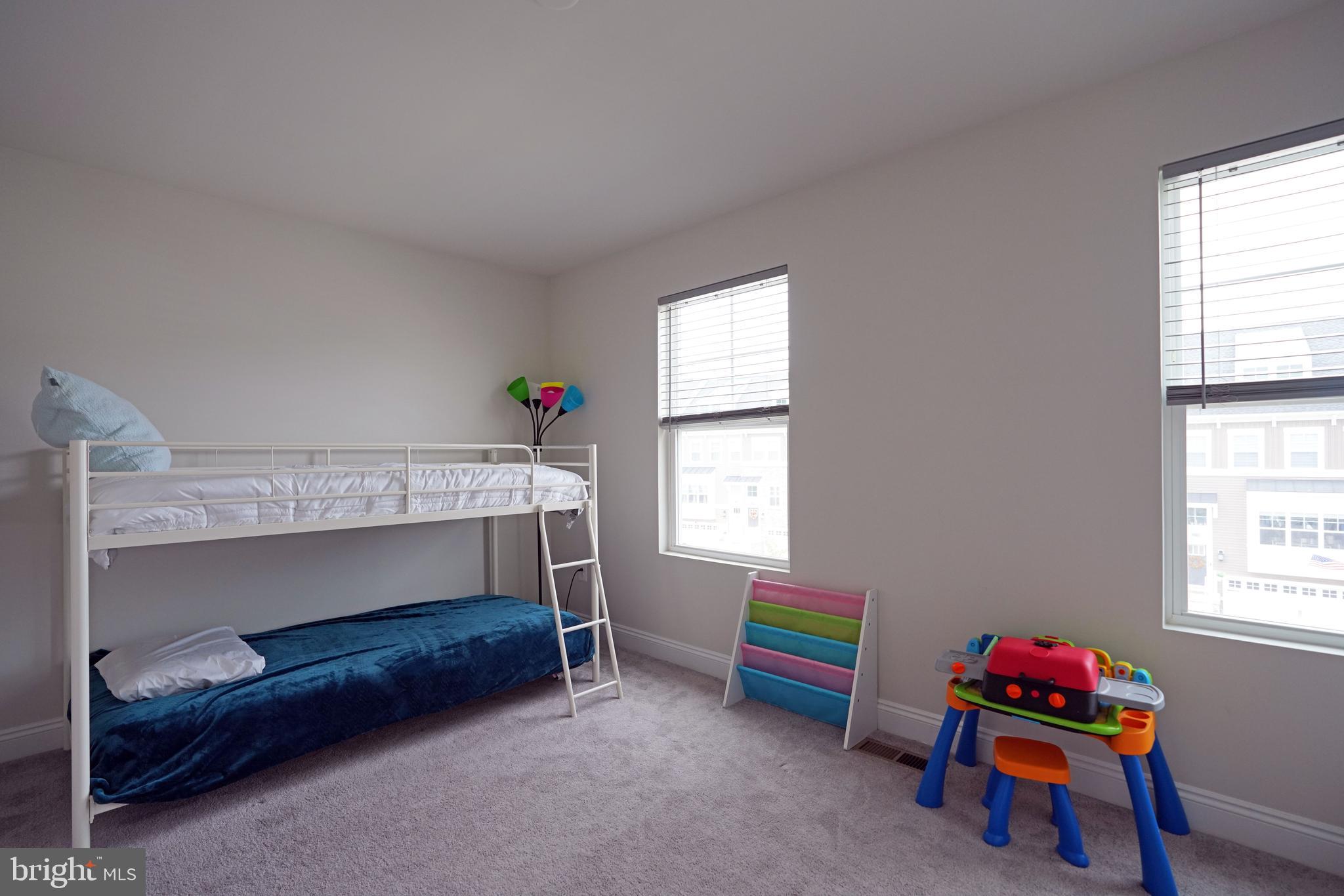PLANTATION LAKES - Residential