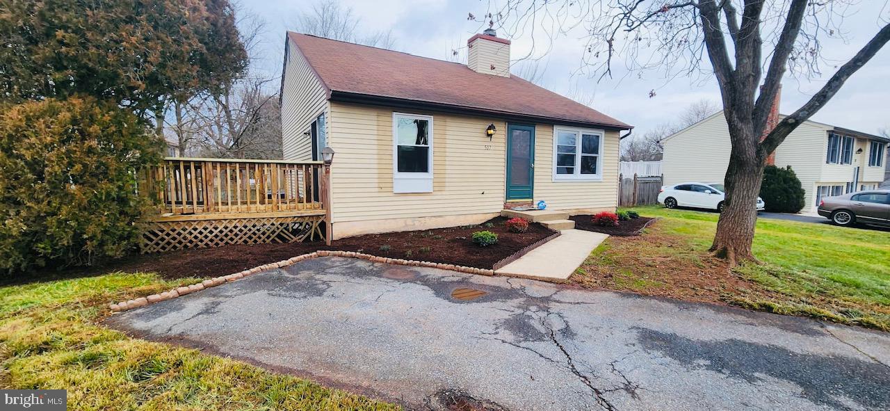 HILLCREST ORCHARDS - Residential