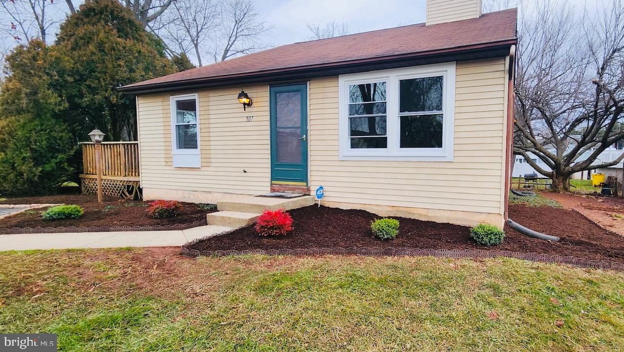 HILLCREST ORCHARDS - Residential