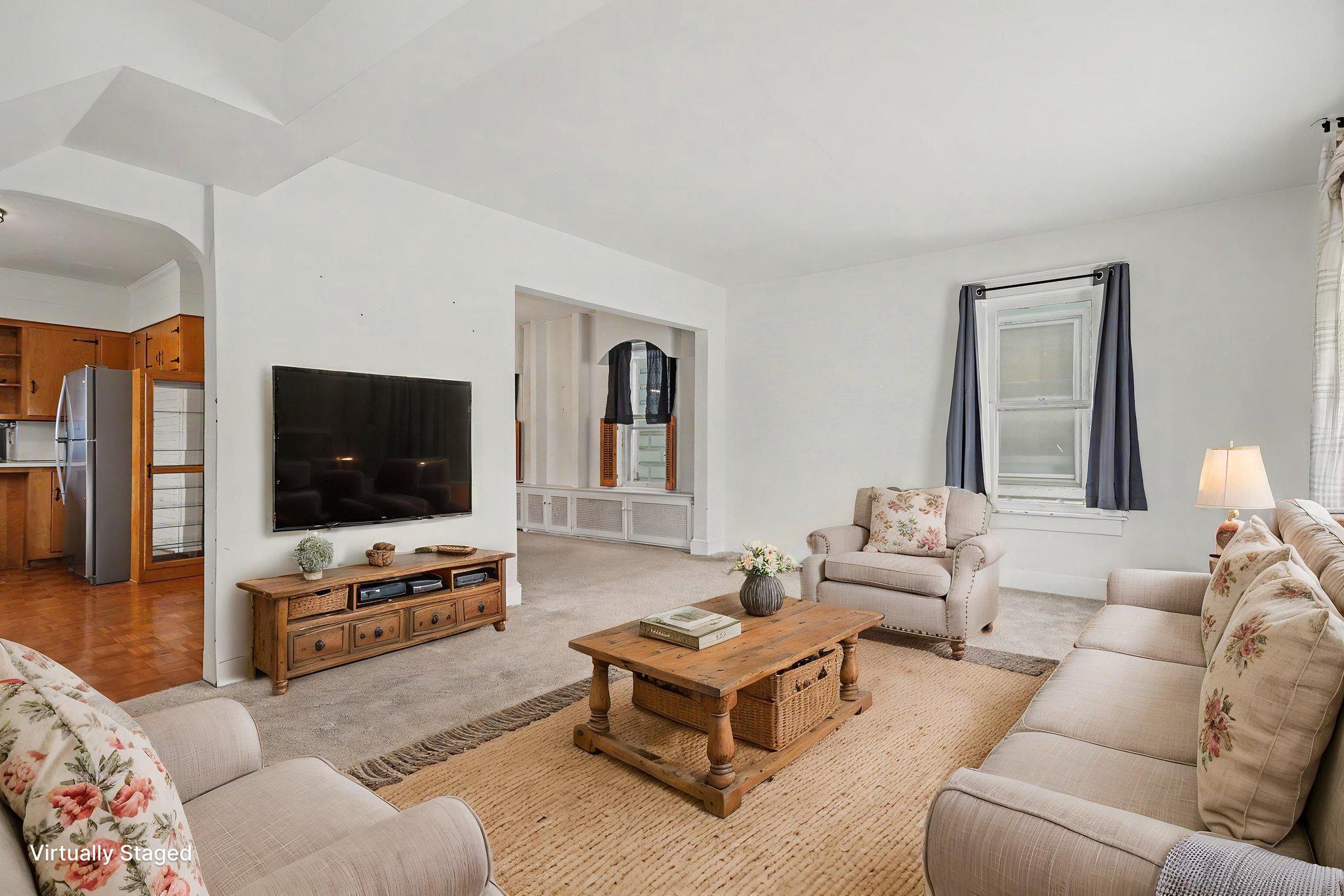 LITTLESTWN BOROUGH - Residential
