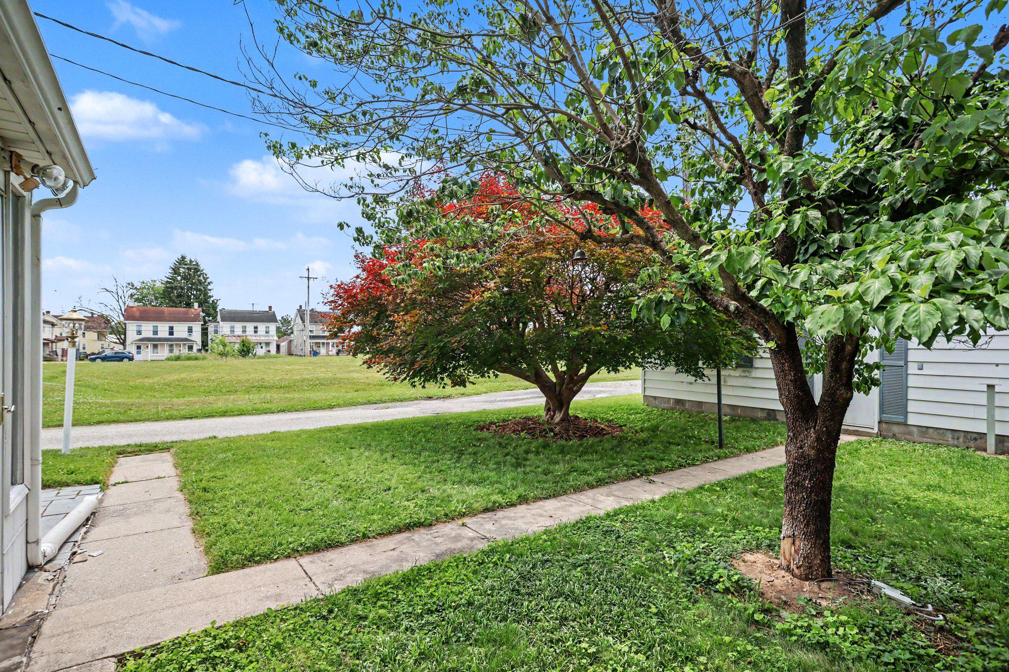 LITTLESTWN BOROUGH - Residential