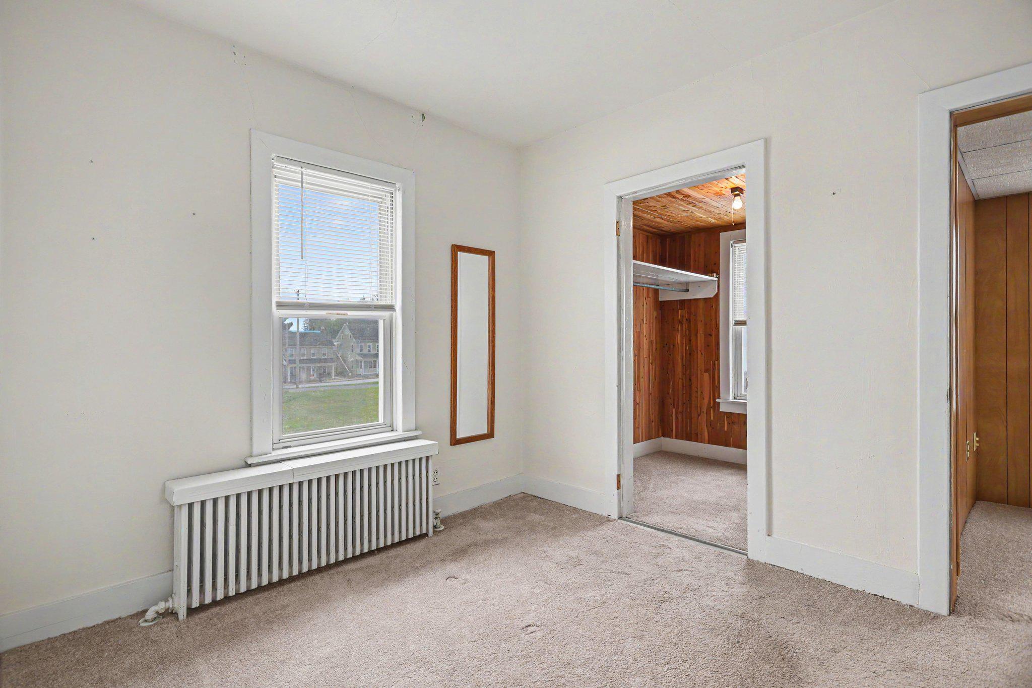 LITTLESTWN BOROUGH - Residential