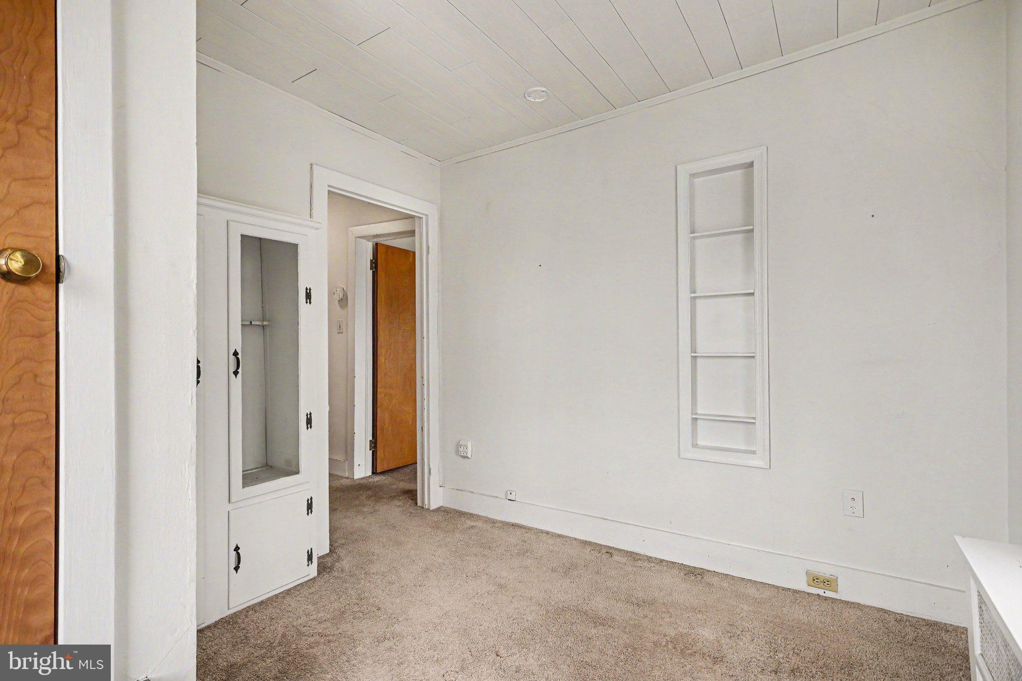 LITTLESTWN BOROUGH - Residential