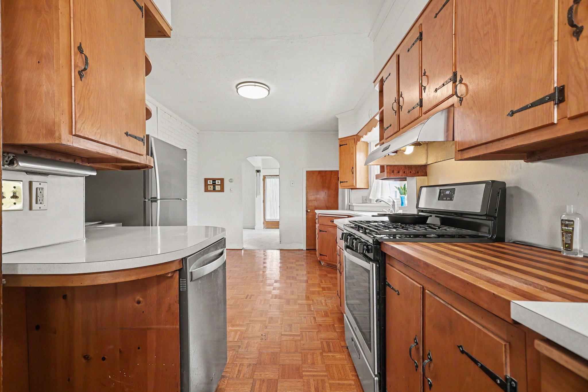 LITTLESTWN BOROUGH - Residential