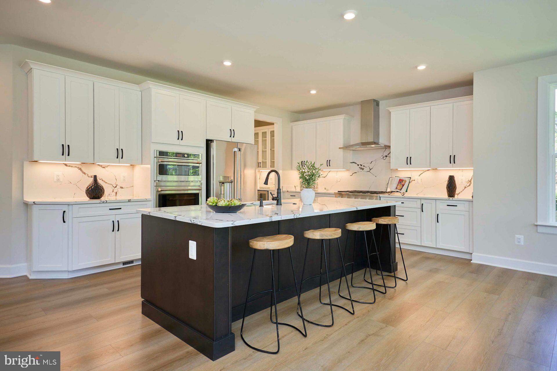 CHARLES W LEE SR ESTATES - Residential