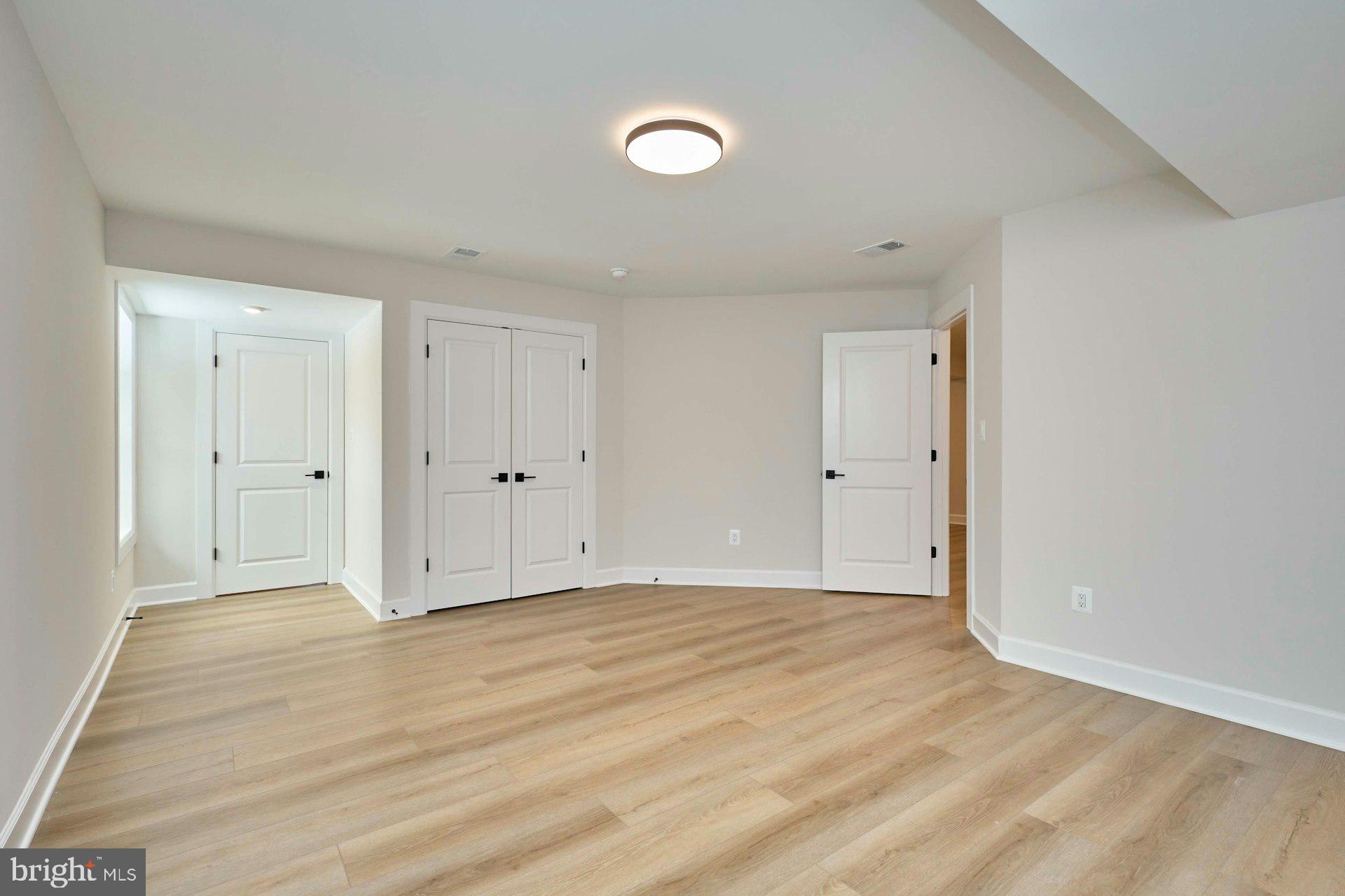 CHARLES W LEE SR ESTATES - Residential