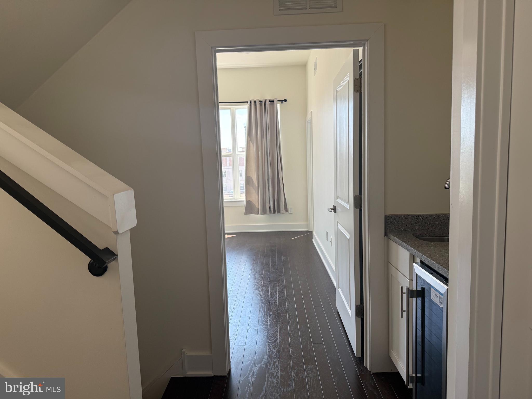 WEST KENSINGTON - Residential