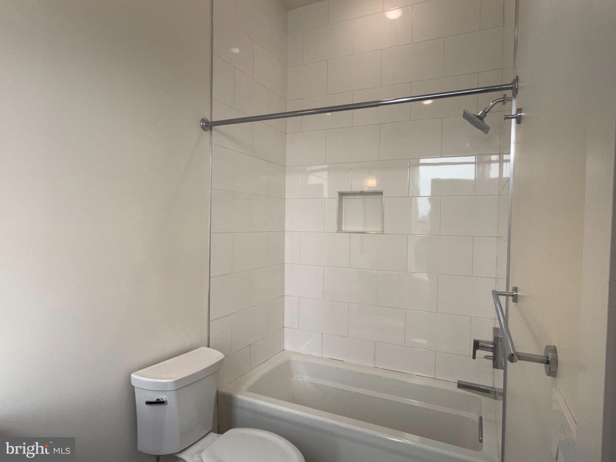 WEST KENSINGTON - Residential