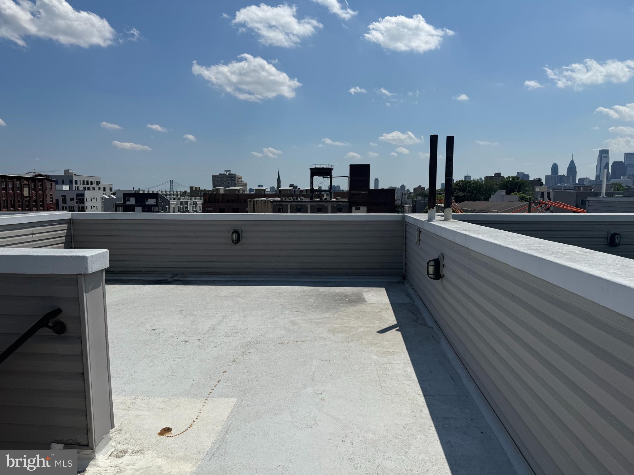 WEST KENSINGTON - Residential
