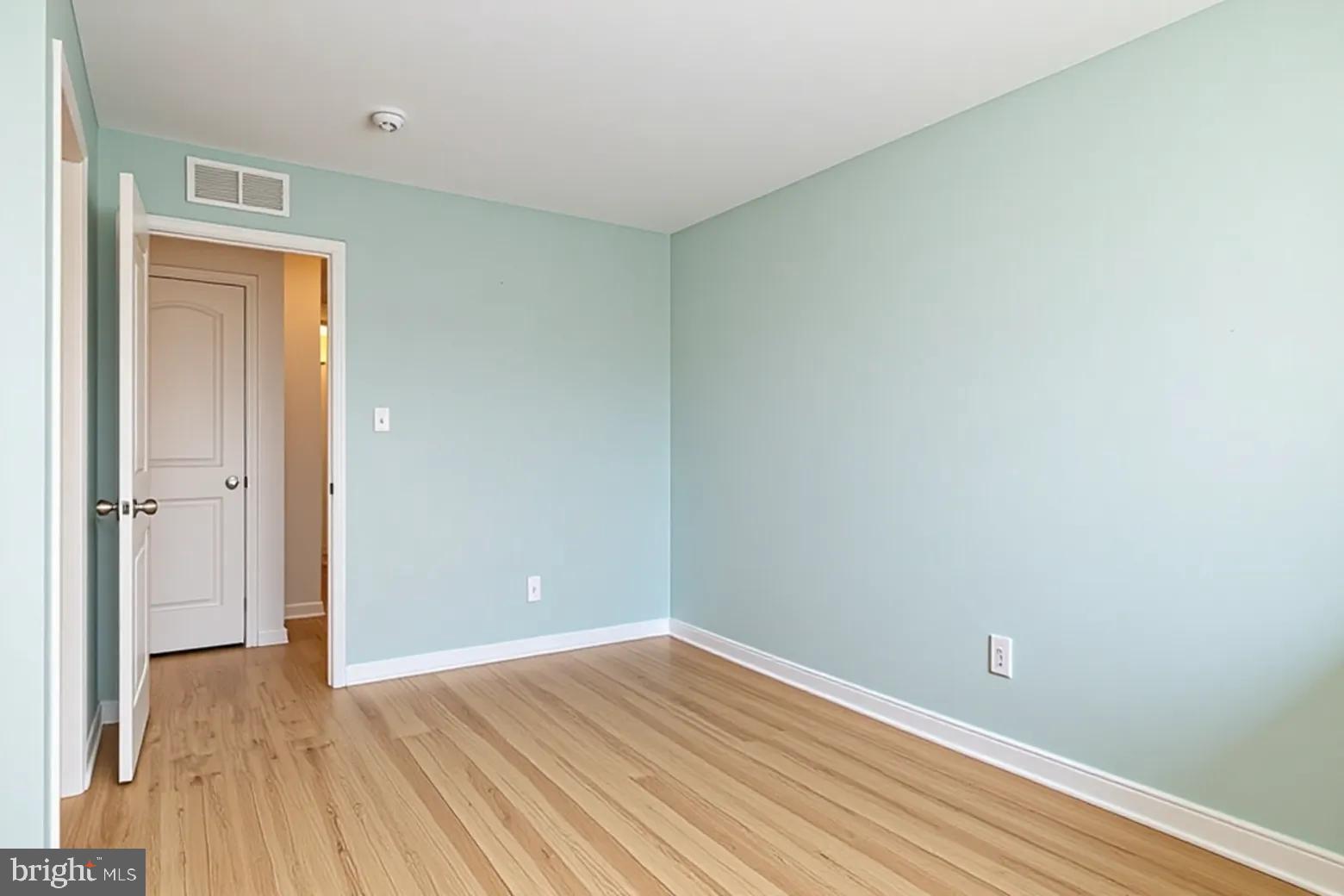 HYETTS CROSSING - Residential
