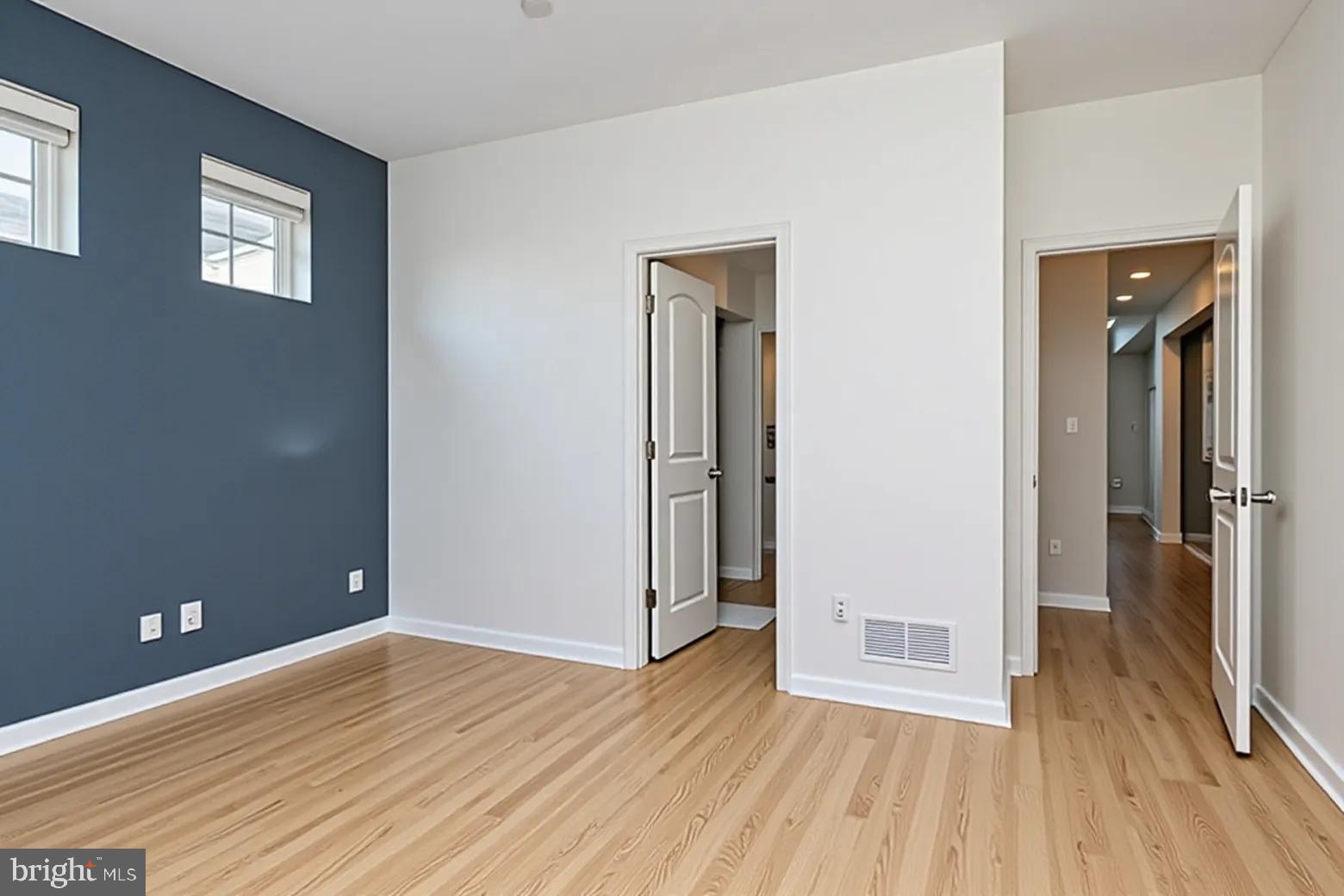 HYETTS CROSSING - Residential