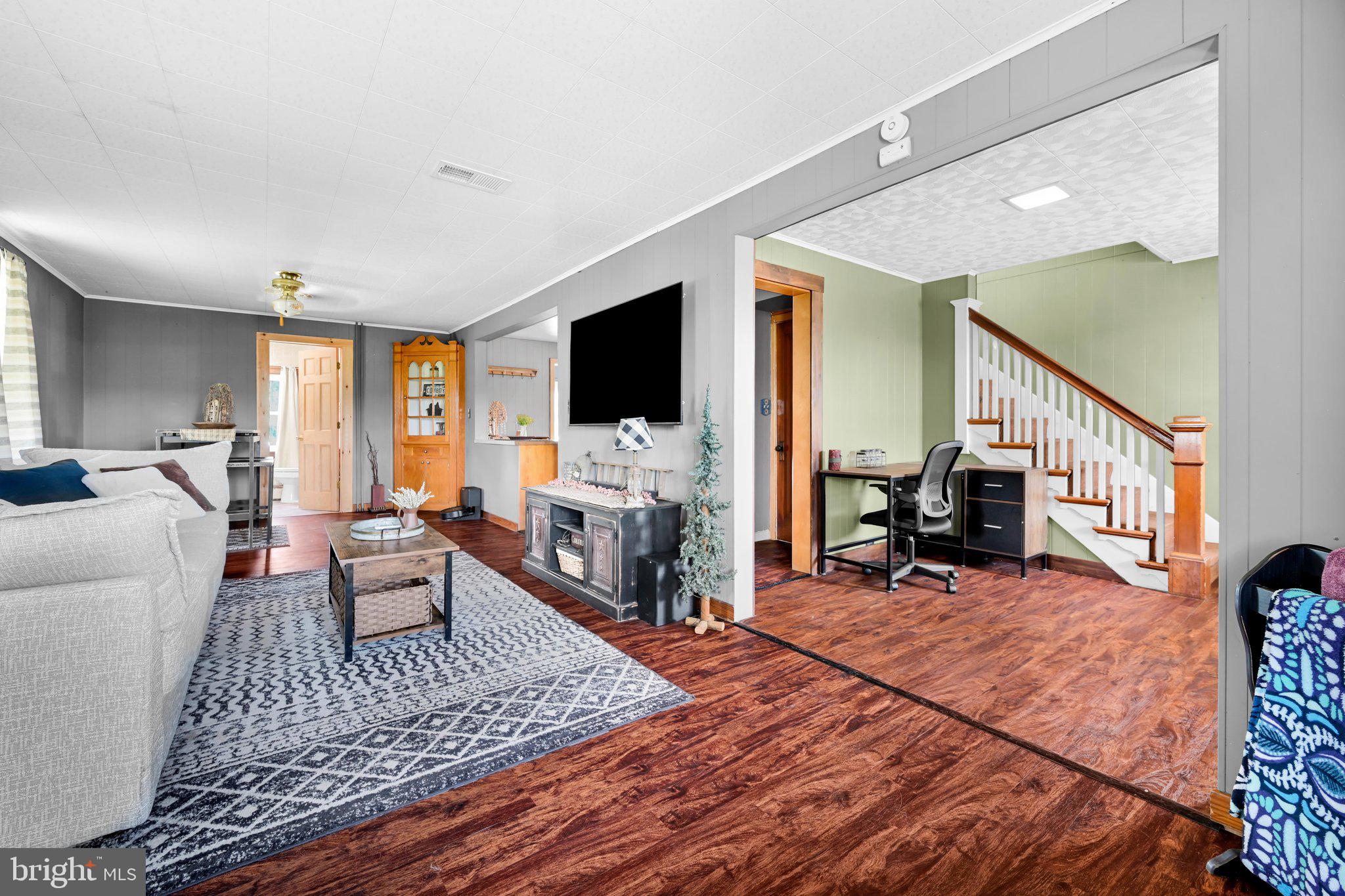 ASHLAND - Residential