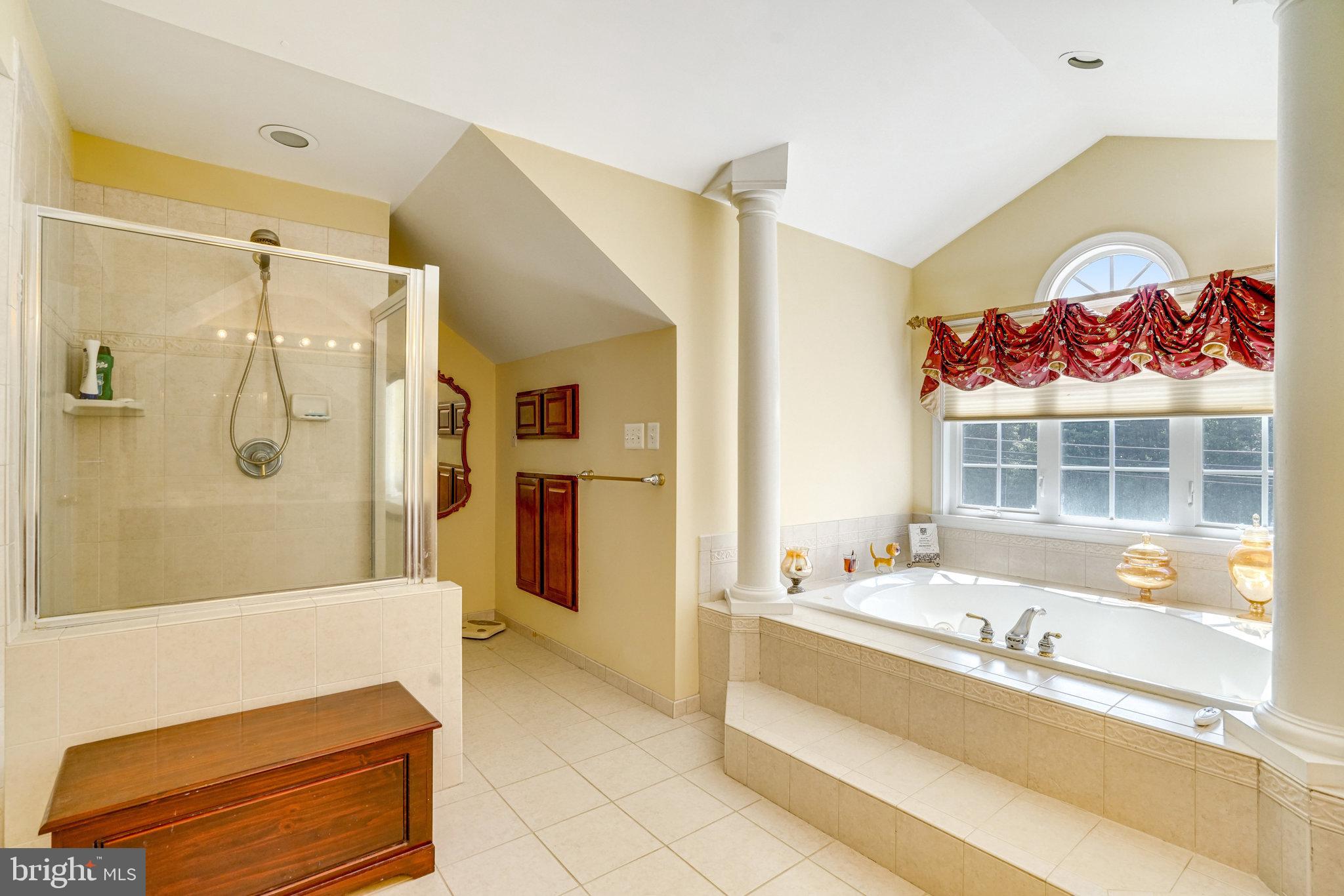 HUNTER ESTATES - Residential